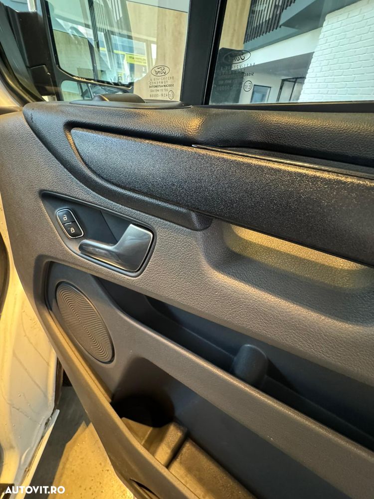 Ford Transit Custom - 16