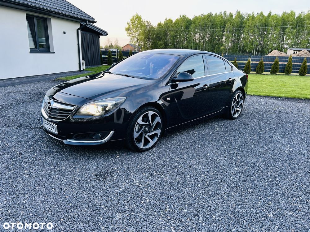 Opel Insignia - 1