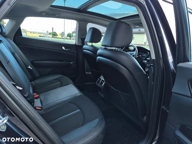 Kia Optima 1.7 CRDI M - 11
