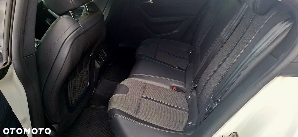 Peugeot 508 1.6 PureTech Allure Pack S&S EAT8 - 37