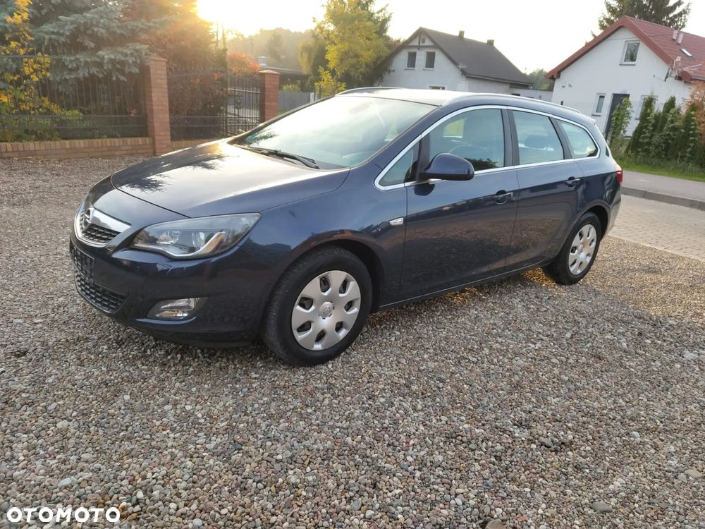 Opel Astra 2.0 CDTI DPF Sports Tourer - 12