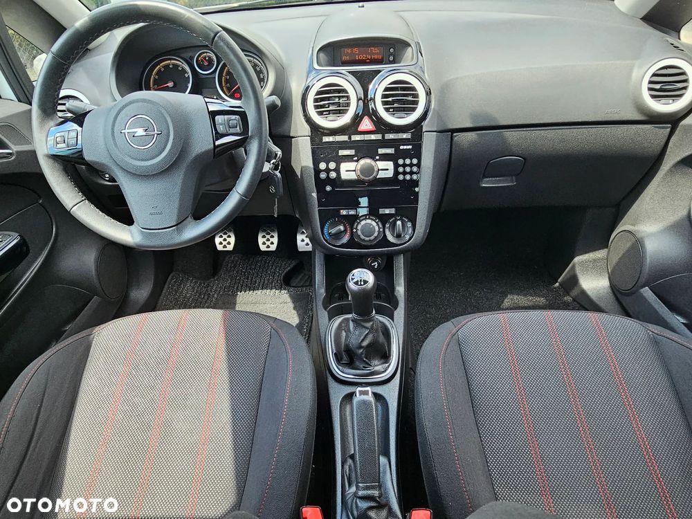 Opel Corsa 1.4 16V Color Edition - 15