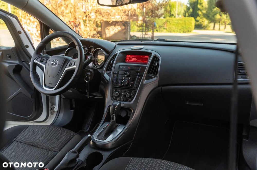Opel Astra 1.4 Turbo Automatik Cosmo - 21