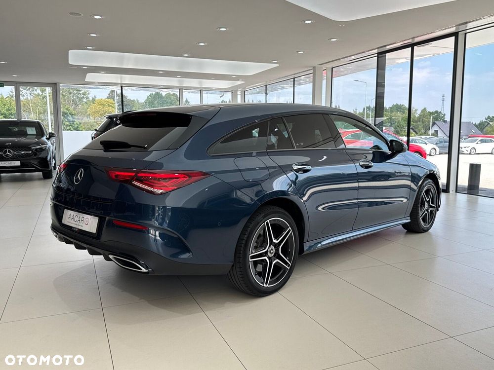 Mercedes-Benz CLA 250 E AMG Line 8G-DCT - 5