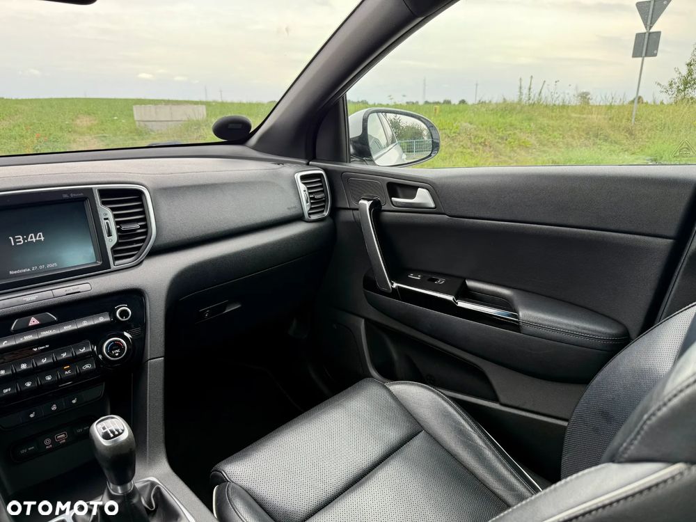 Kia Sportage 2,0 CRDI AWD GT Line - 25