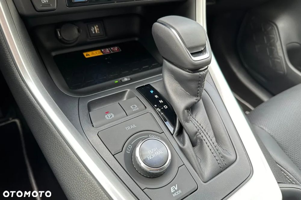 Toyota RAV4 2.5 Hybrid Executive 4x4 - 13