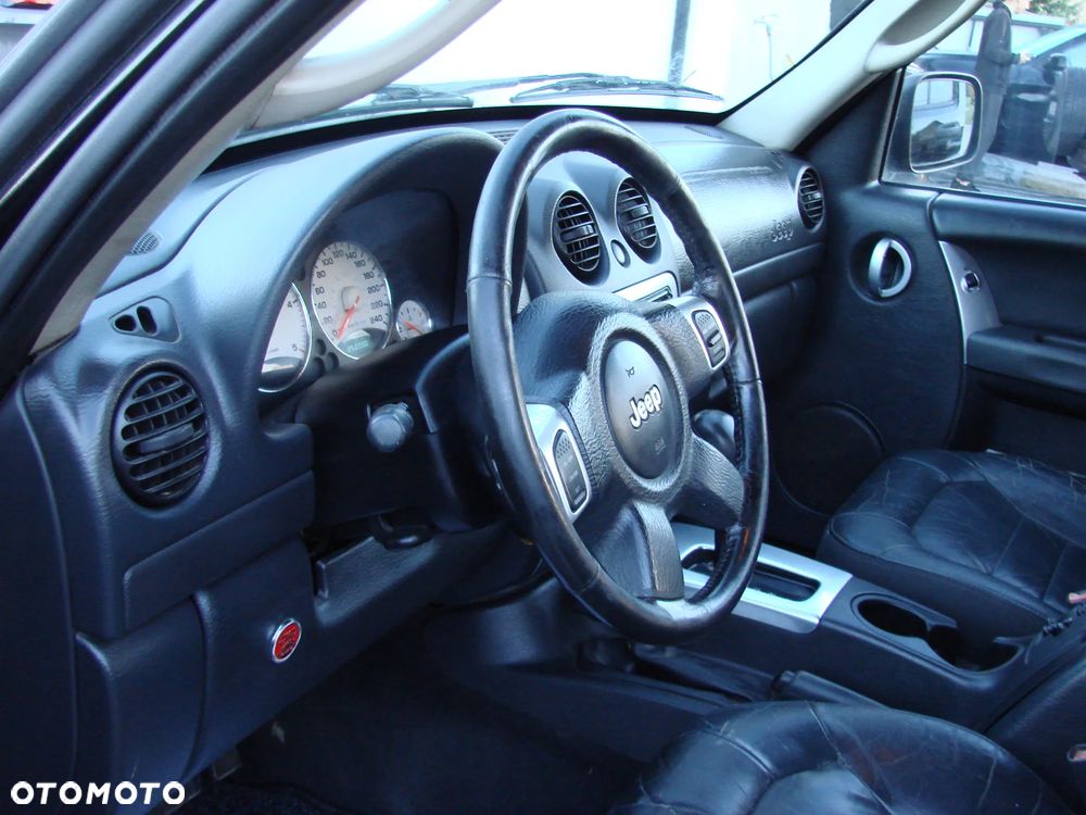 Jeep Cherokee 2.8 CRD Exclusive - 15