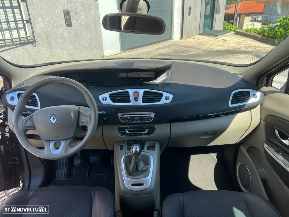 Renault 30 ver-1-4-cvvt-blue-classic - 9