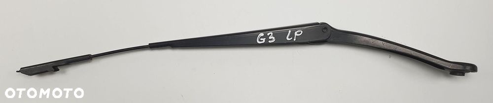 RAMIE WYCIERACZKI LEWE MERCEDES W176 EUROPA - 2