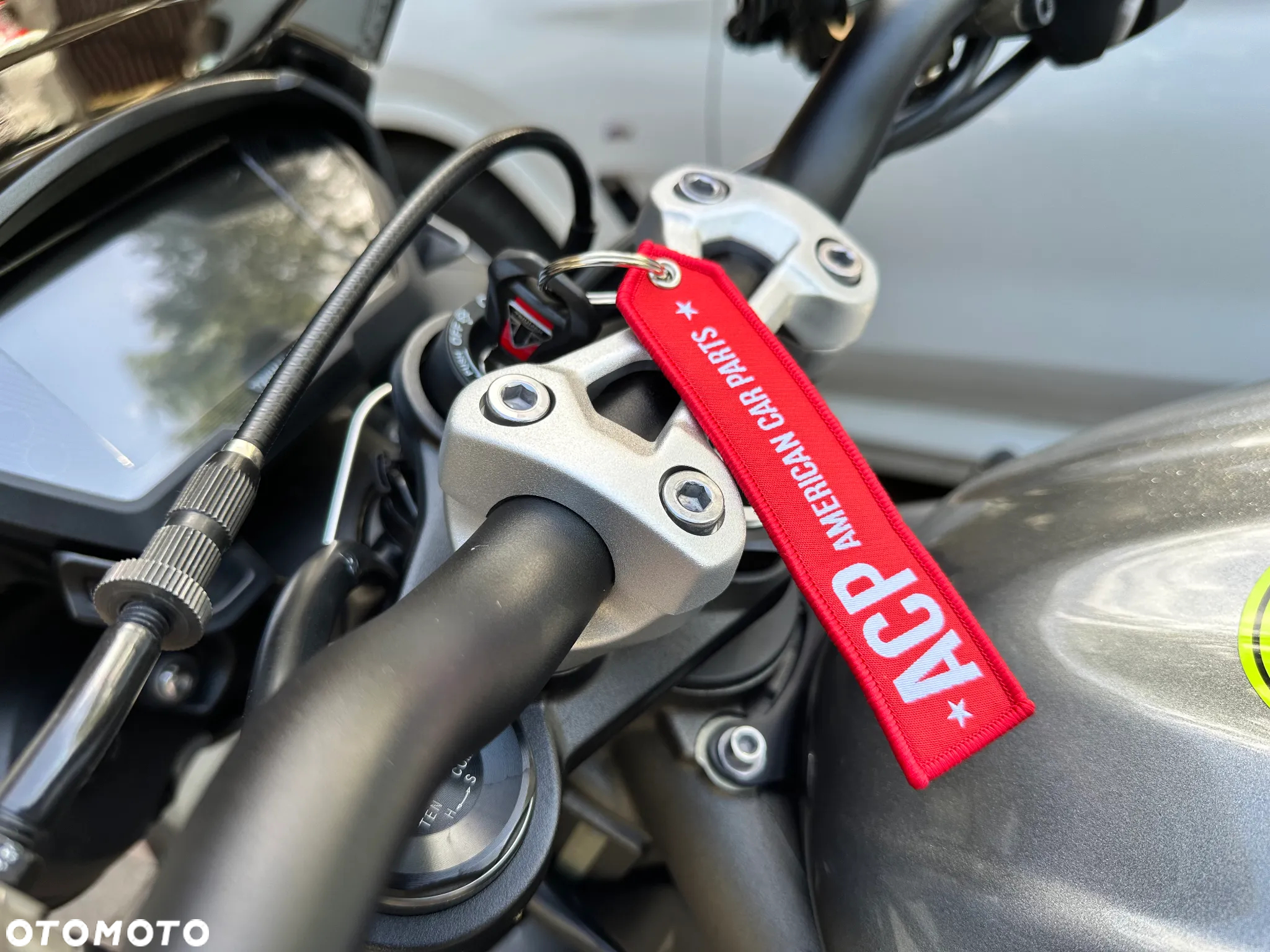 Triumph Street Triple - 17