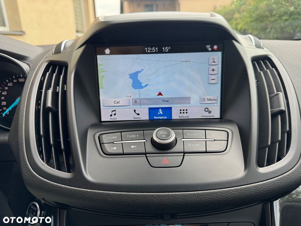 Ford Kuga 1.5 EcoBoost 2x4 Titanium - 24