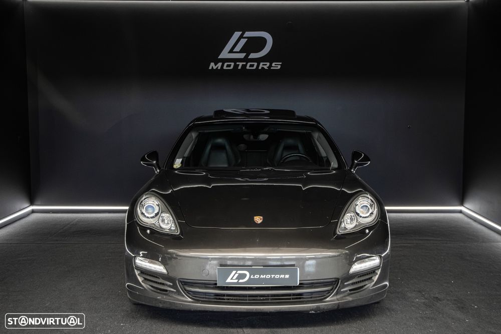 Porsche Panamera 3.0 V6 - 3