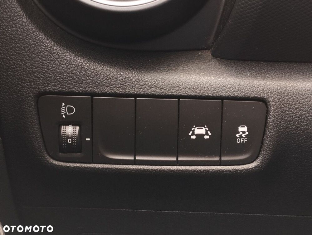Hyundai Kona - 25