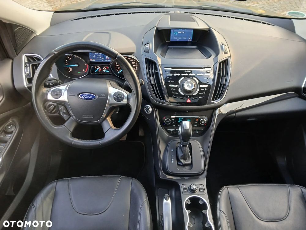 Ford Kuga 2.0 TDCi 4x4 Titanium - 4