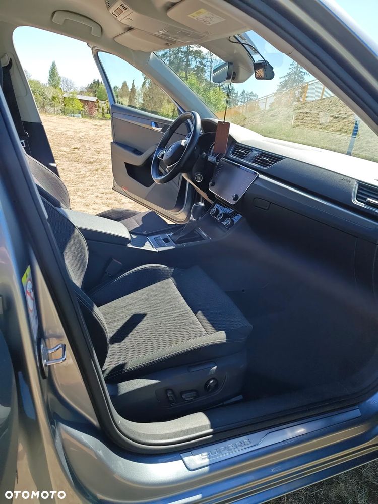 Skoda Superb 1.5 TSI Style DSG - 18