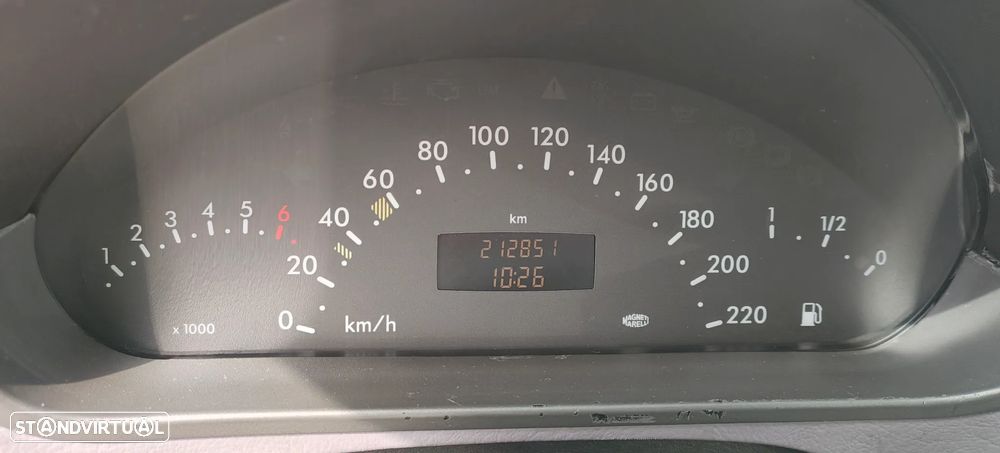 Mercedes-Benz A 140 Classic - 7