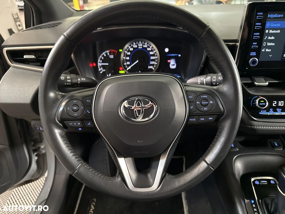 Toyota Corolla - 16