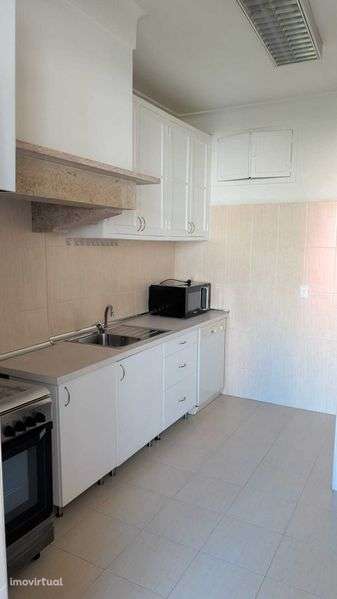 Areeiro magnifico T2 - Grande imagem: 5/9