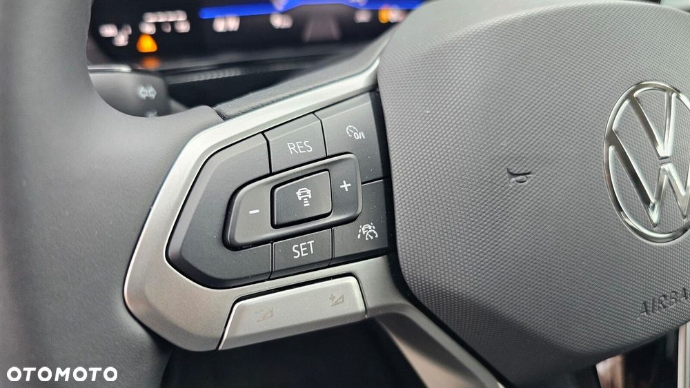 Volkswagen T-Cross - 24
