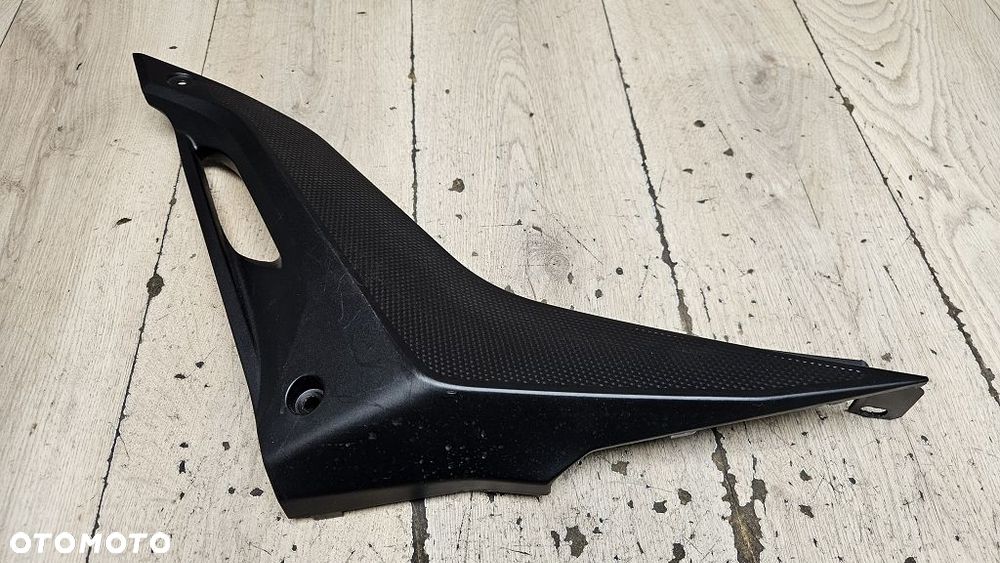 Bok owiewka Yamaha YZF-R 125 MT125  5D7-F1711 - 2