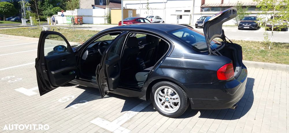 BMW Seria 3 - 15