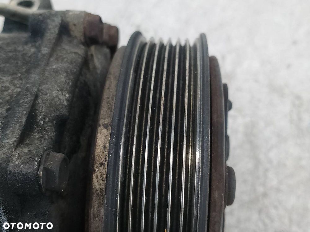 POMPA, SPRĘŻARKA KLIMATYZACJI VOLVO V50 SD7V16 2.0 D - 7