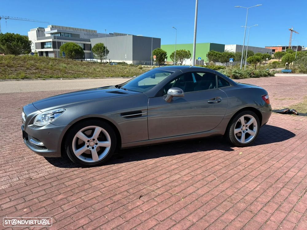 Mercedes-Benz SLC 200 Standard - 4