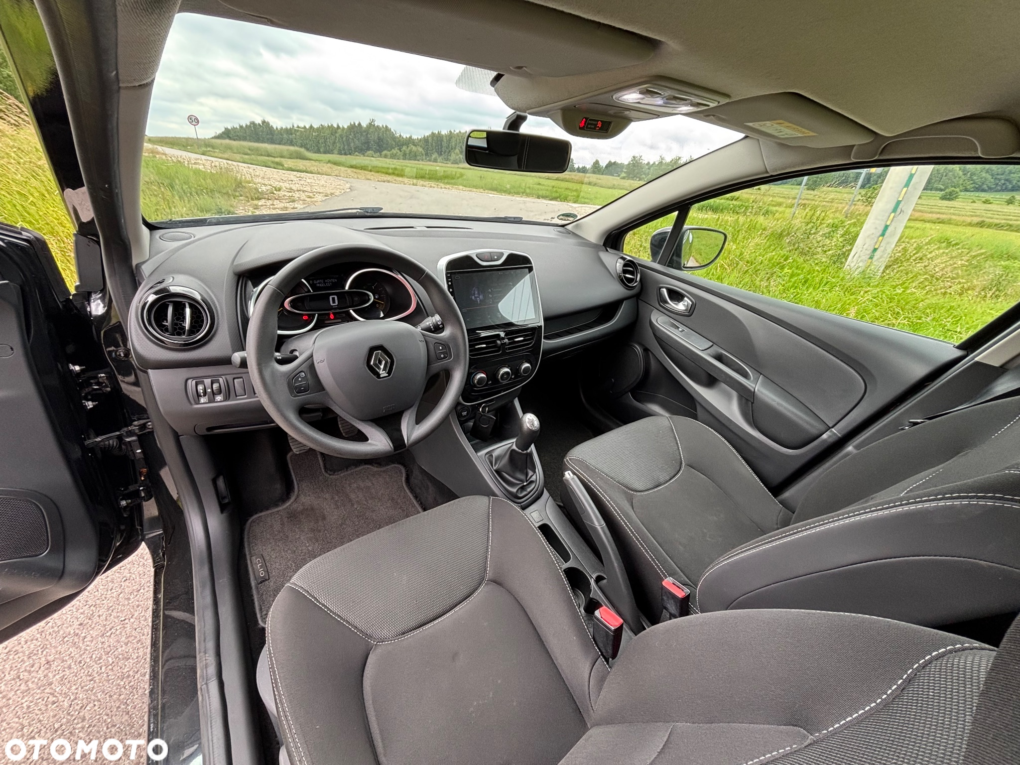 Renault Clio 1.2 16V Life - 17
