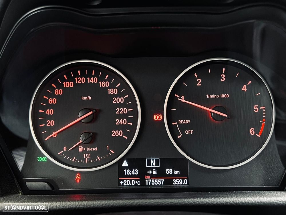 BMW 216 Active Tourer d Advantage - 19