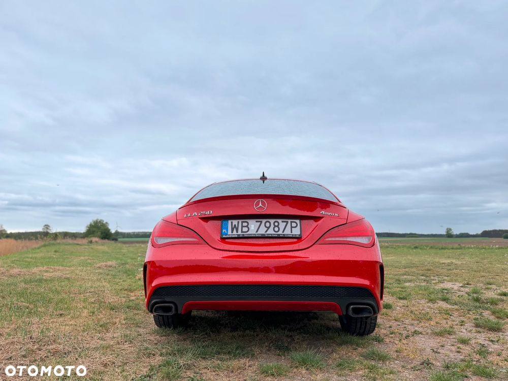 Mercedes-Benz CLA 250 4Matic 7G-DCT AMG Line - 5