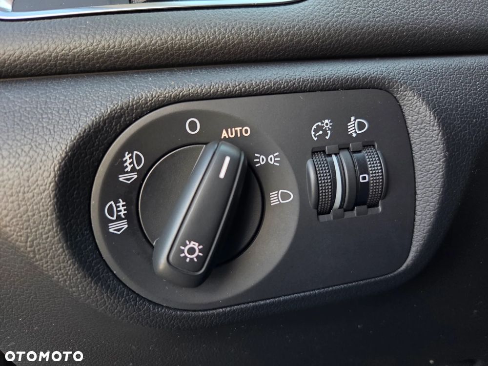 Audi Q3 2.0 TDI - 34