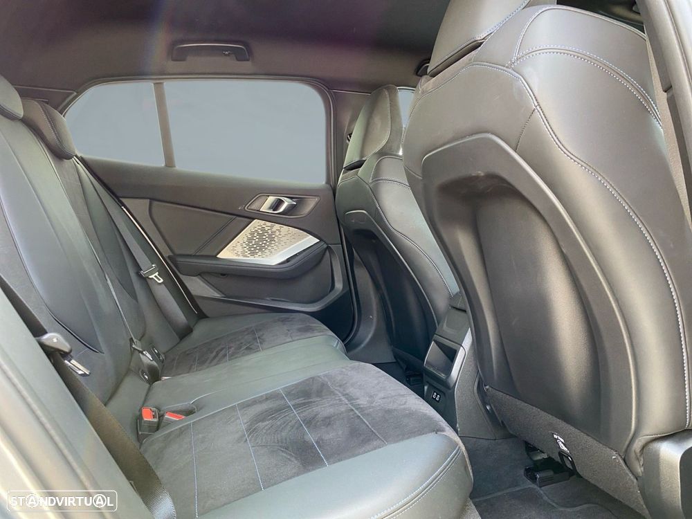 BMW 116 Pack Desportivo M — fotografia 16