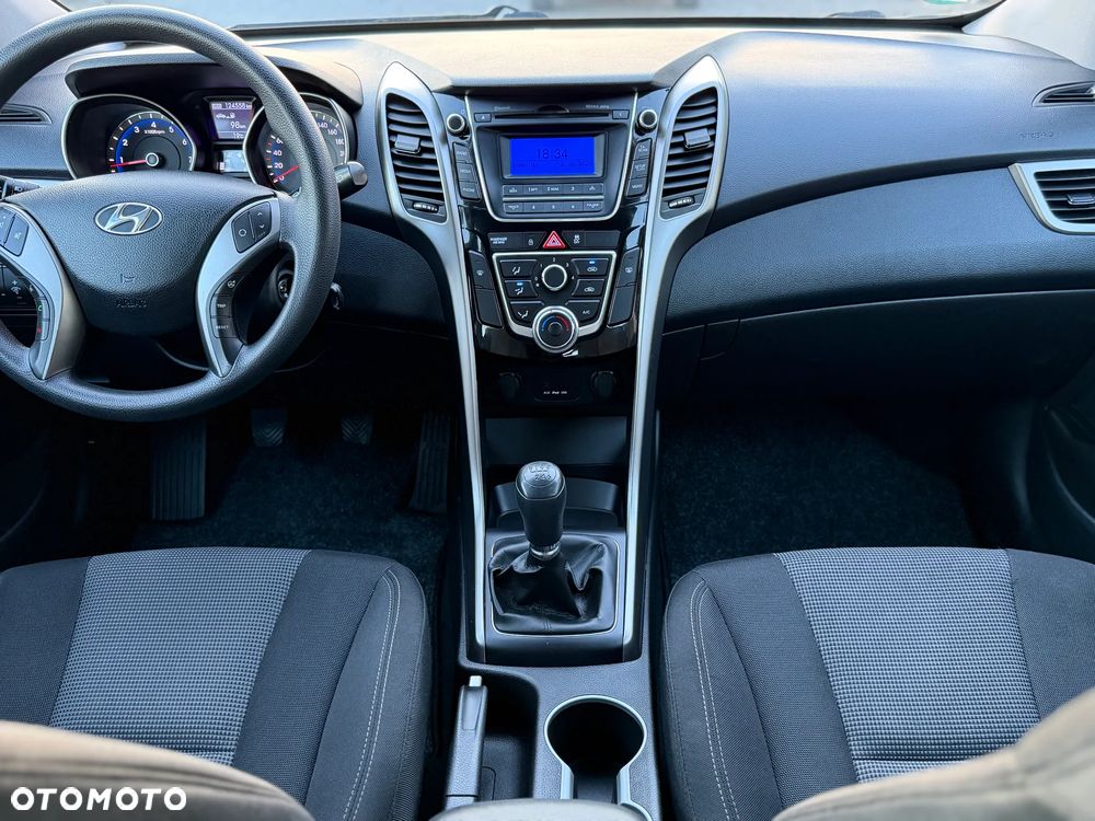 Hyundai i30 1.4 Classic + - 9