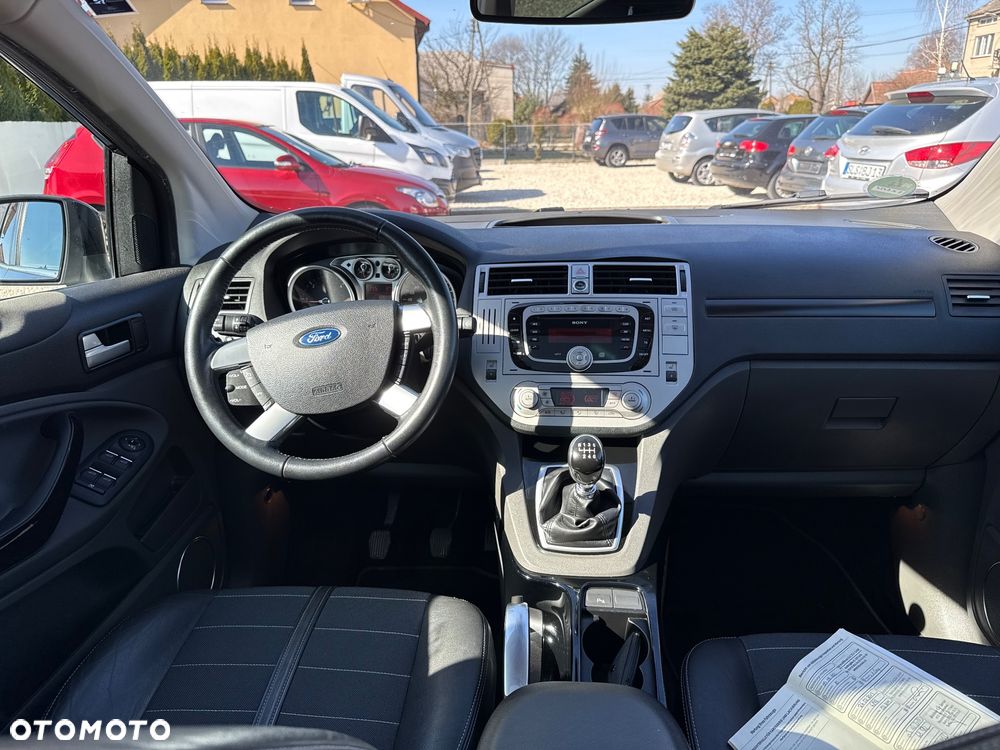 Ford Kuga 2.0 TDCi 4x4 Titanium - 9