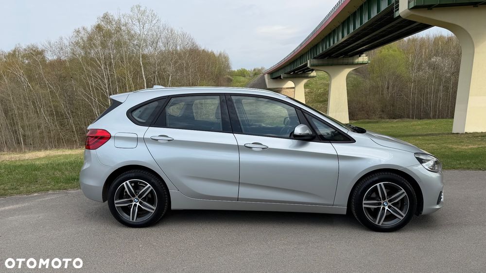 BMW Seria 2 218d Sport-Aut - 3