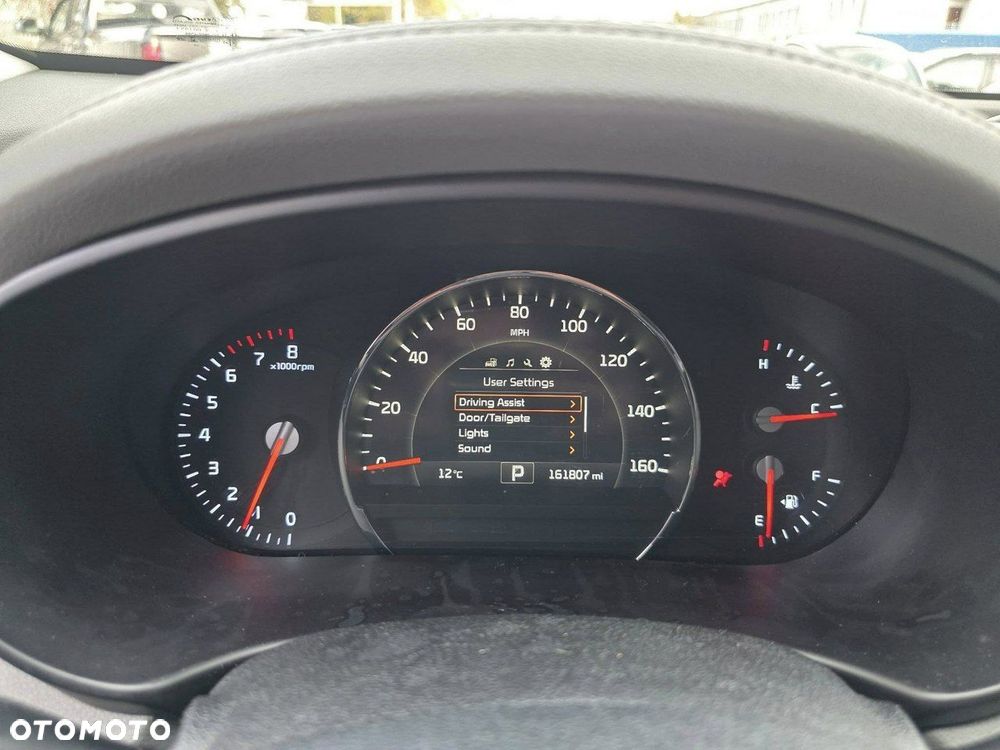 Kia Sorento - 11