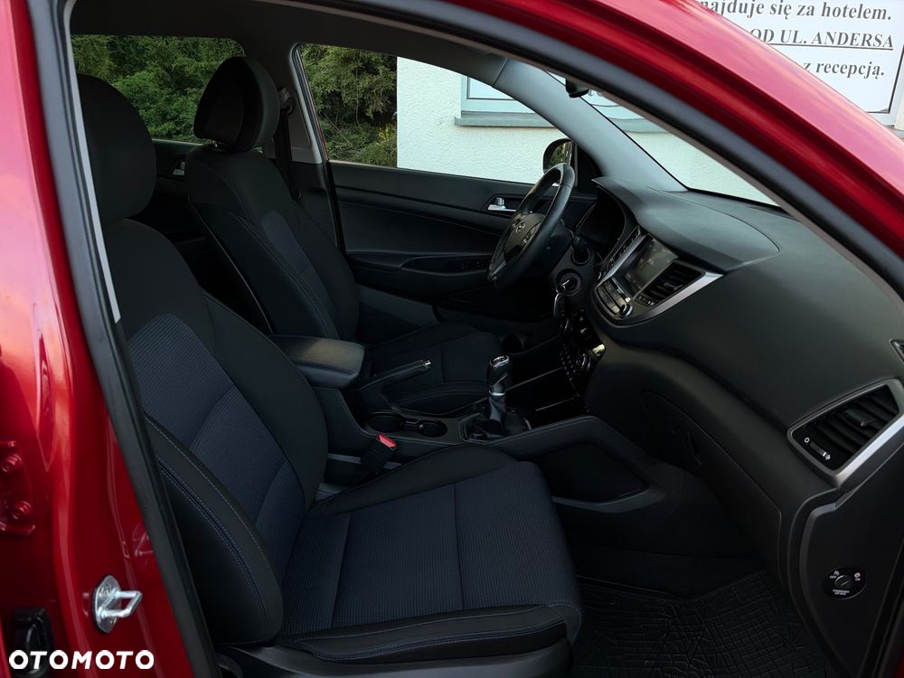 Hyundai Tucson blue 1.6 GDi 2WD Passion - 30