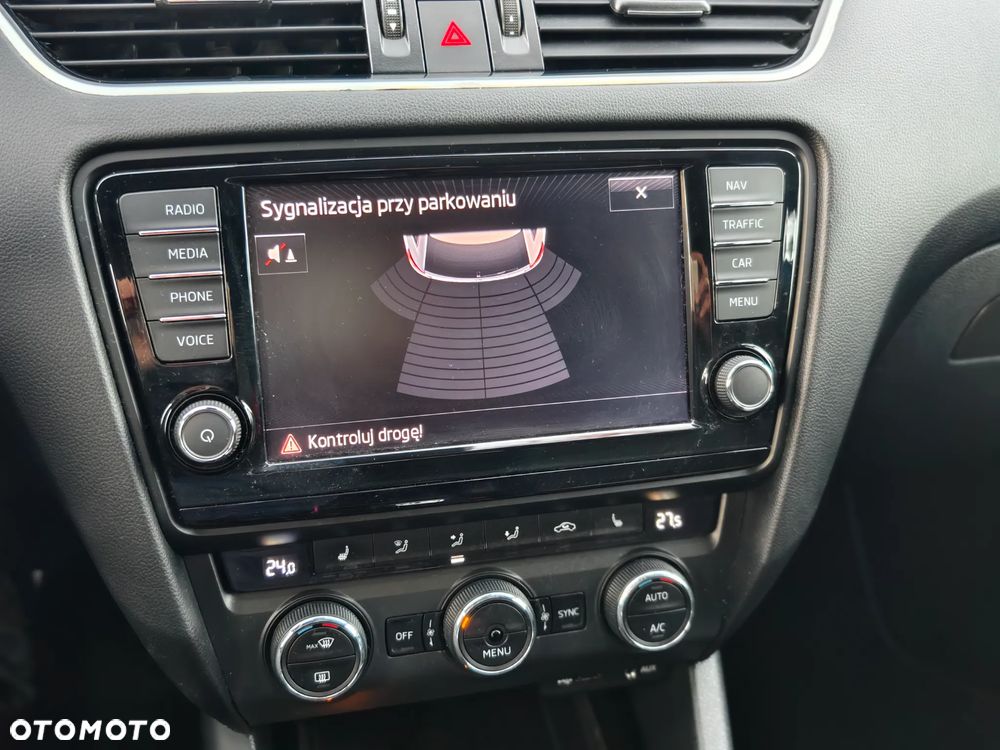 Skoda Octavia 2.0 TDI DSG RS - 15