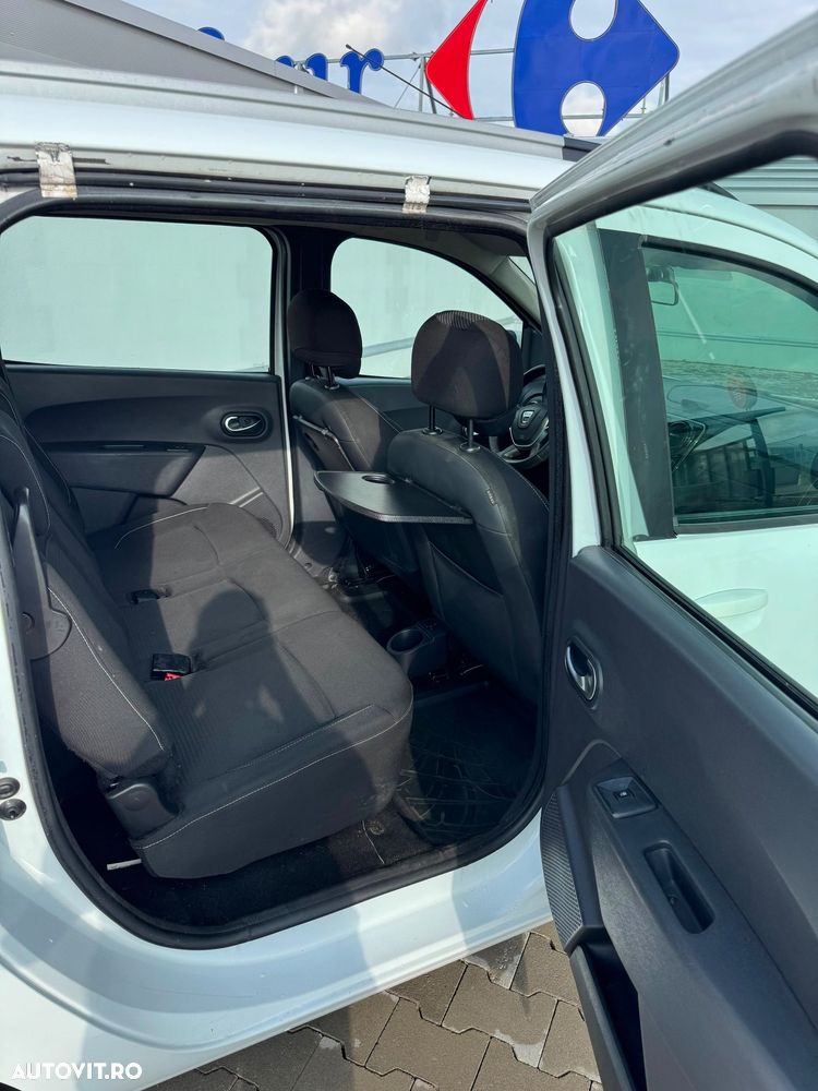 Dacia Lodgy 1.5 dCi Stepway - 10