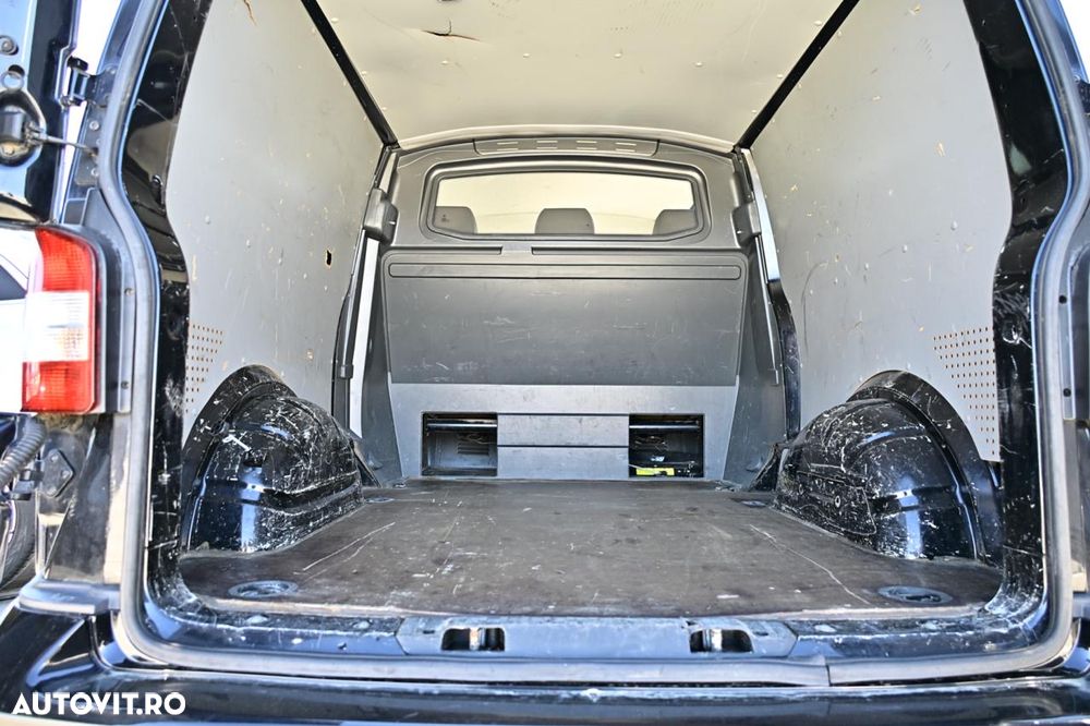 Volkswagen Transporter T5 - 21