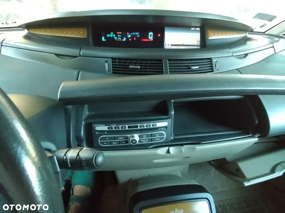 Renault Espace 2.0 dCi Initiale - 8