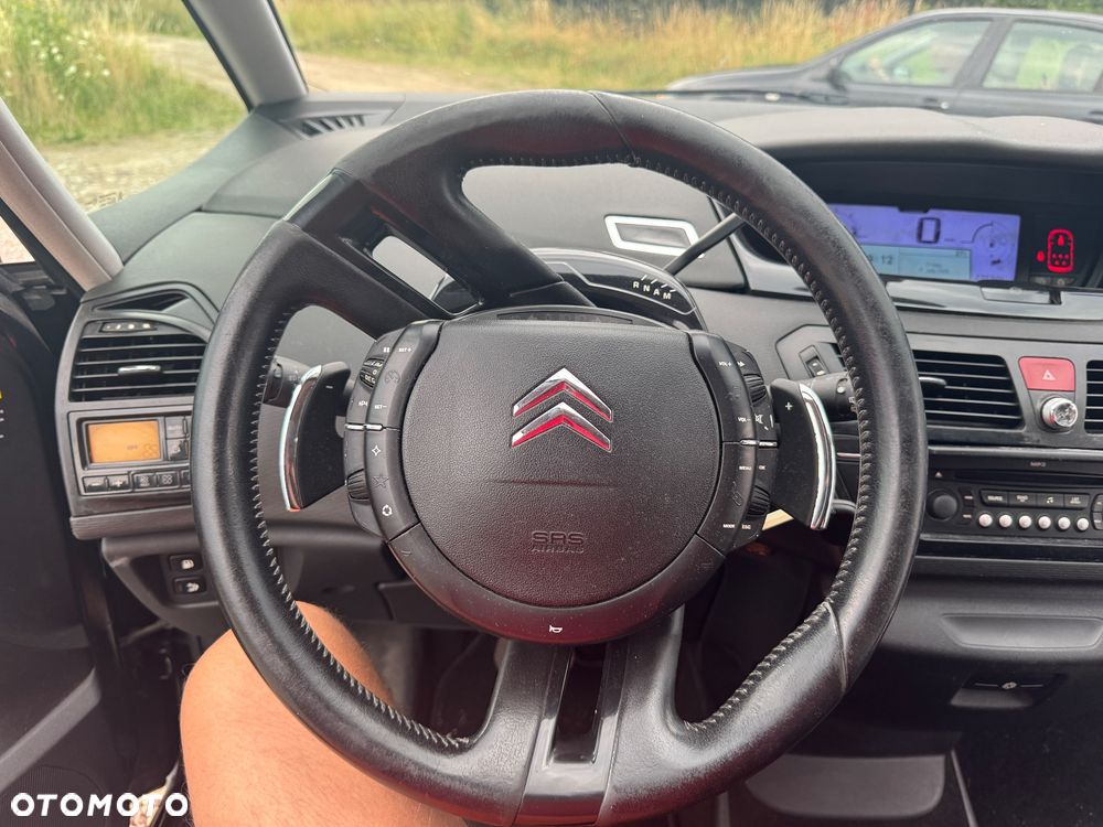 Citroën C4 Picasso ver-1-6-hdi-fap-tendance - 8