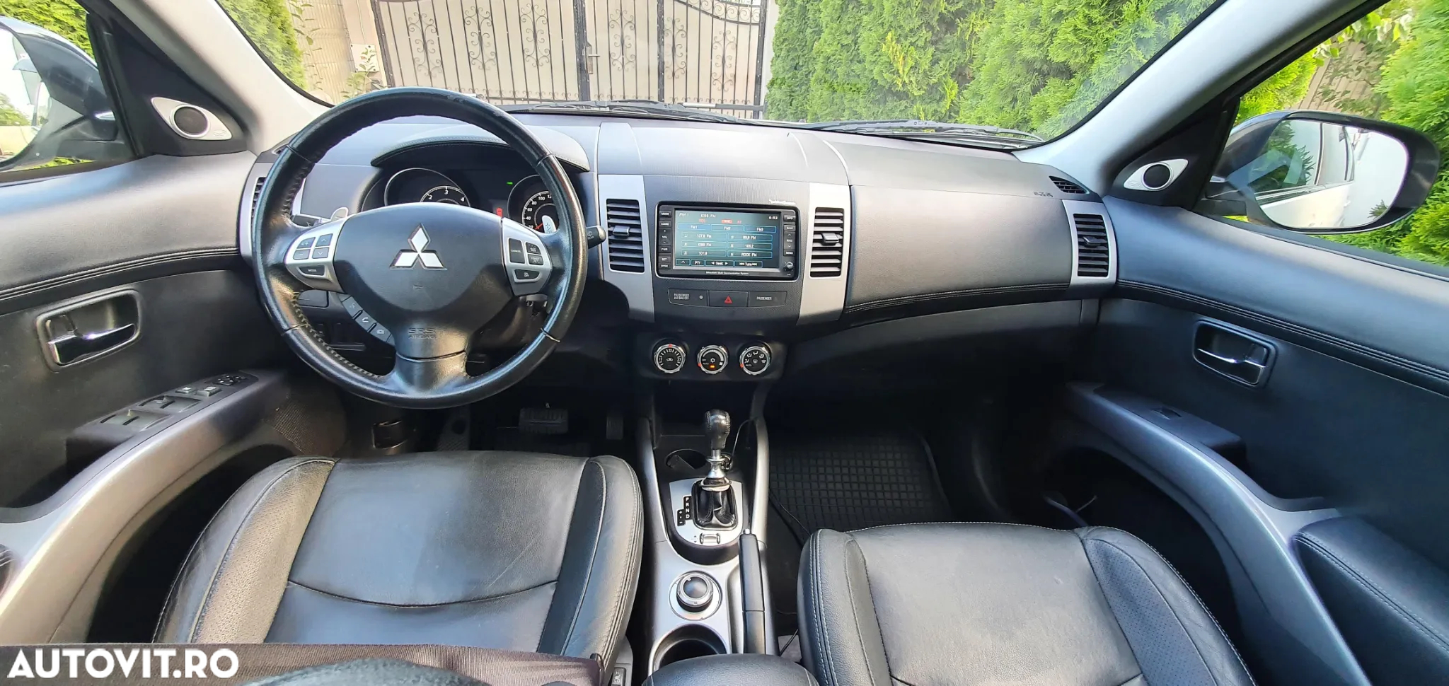 Mitsubishi Outlander - 5