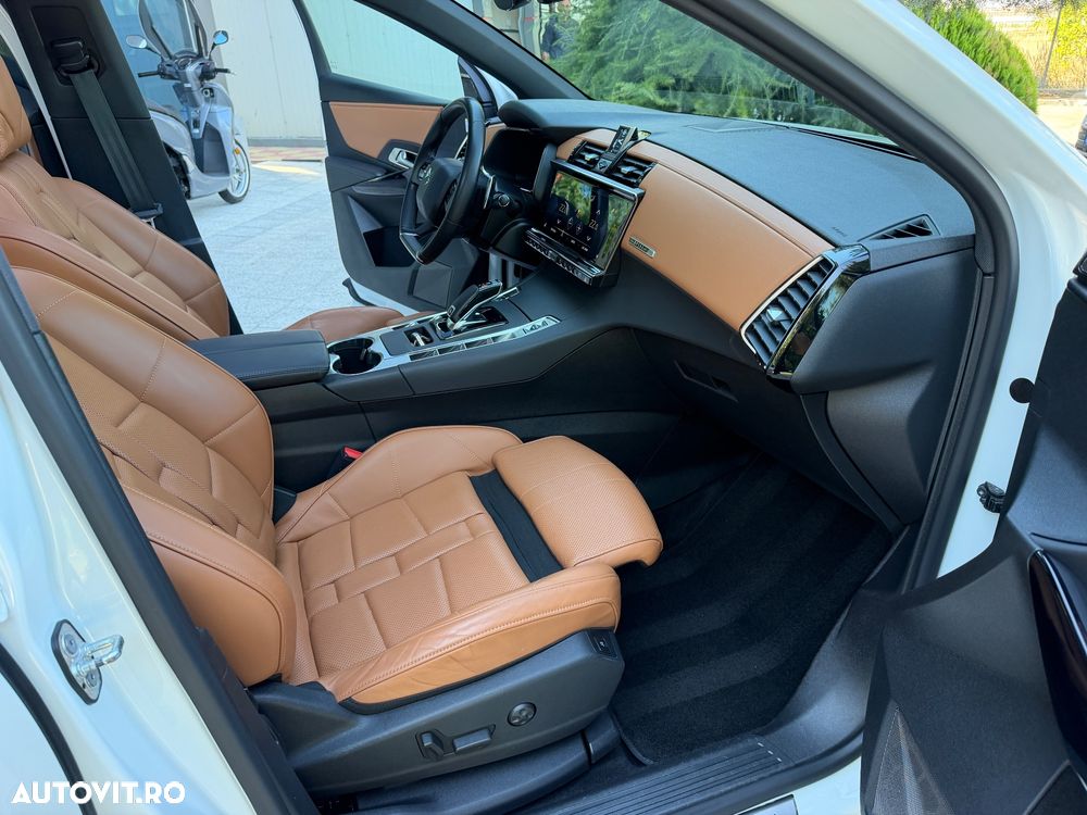 DS Automobiles DS 7 Crossback - 24