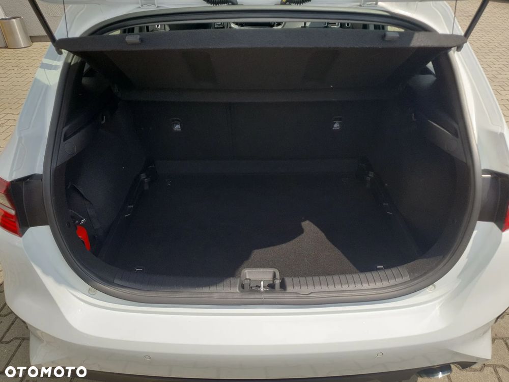Kia Ceed 1.5 T-GDI M DCT - 18