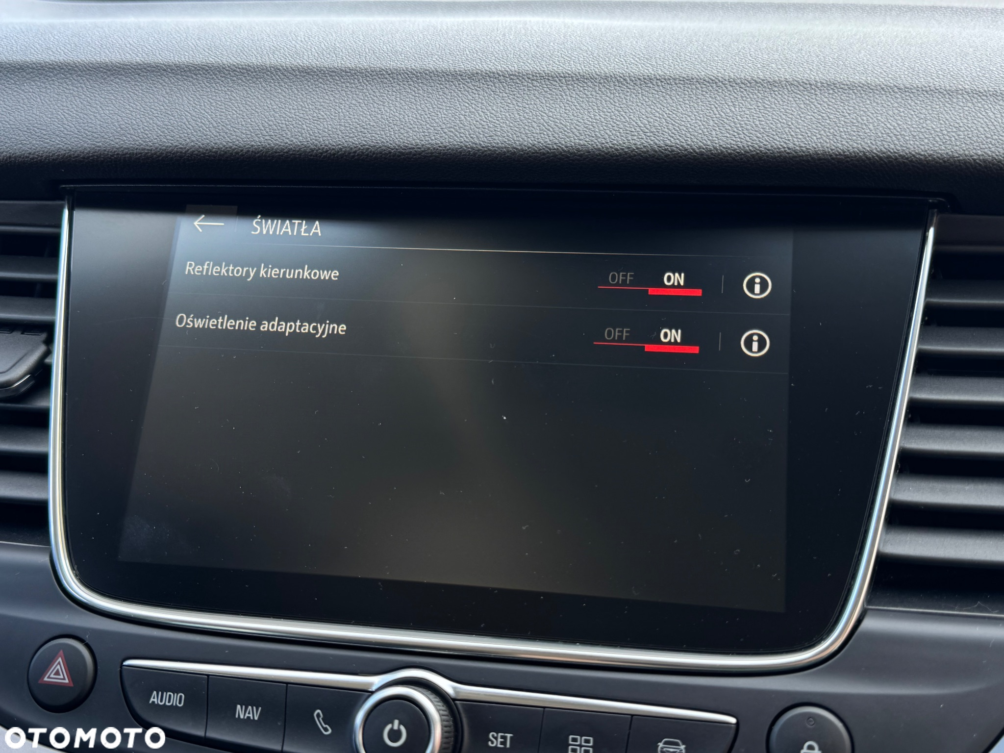 Opel Grandland X 1.6 Start/Stop Automatik Elegance - 34
