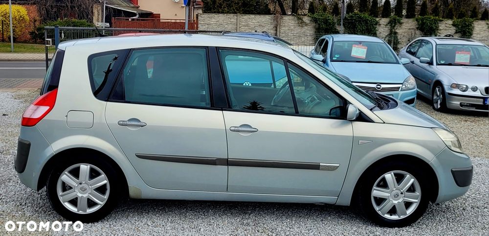 Renault Scenic - 5