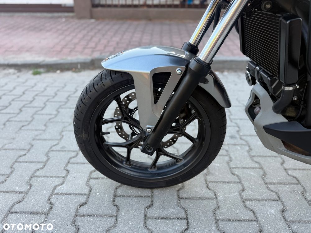 Honda NC - 22