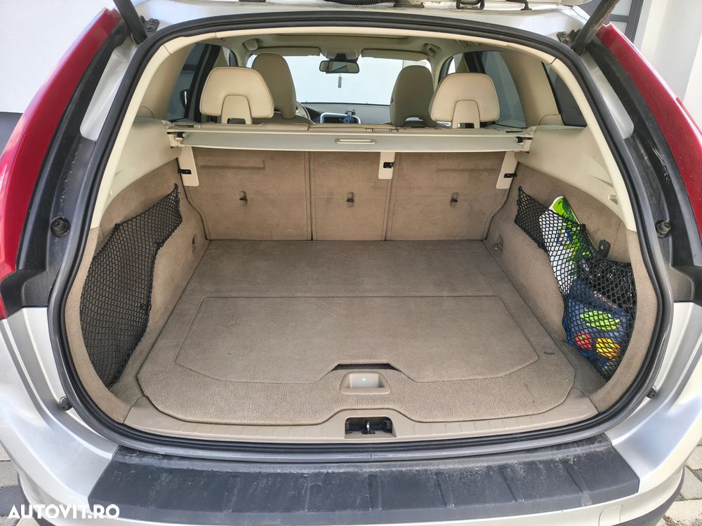 Volvo XC 60 D5 AWD Aut. Summum - 16