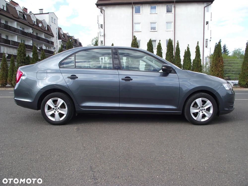 Skoda RAPID 1.2 TSI Ambition - 6